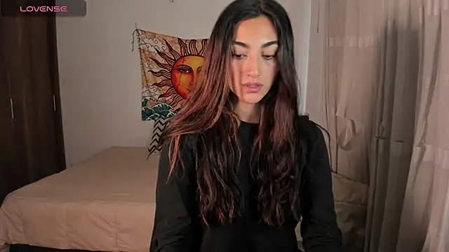 Snapshot of Gabee7_ chatting on 03/12/25, 04:02 Gabee7 online show from 03/12/25, 04:02