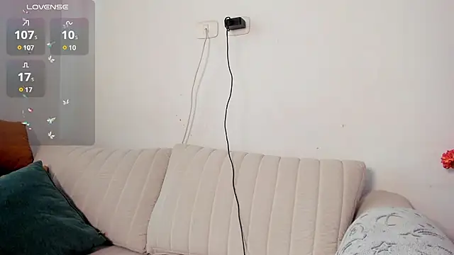 Snapshot of Gabee7_ chatting on 03/13/25, 03:39 Gabee7 online show from 03/13/25, 03:39