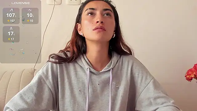 Snapshot of Gabee7_ chatting on 03/18/25, 04:59 Gabee7 online show from 03/18/25, 04:59