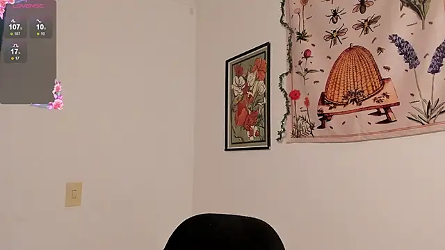 Snapshot of Gabee7_ chatting on 09/12/25, 04:18 Gabee7 online show from 09/12/25, 04:18