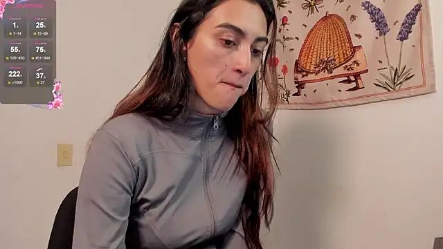 Snapshot of Gabee7_ chatting on 10/24/25, 03:30 Gabee7 online show from 10/24/25, 03:30