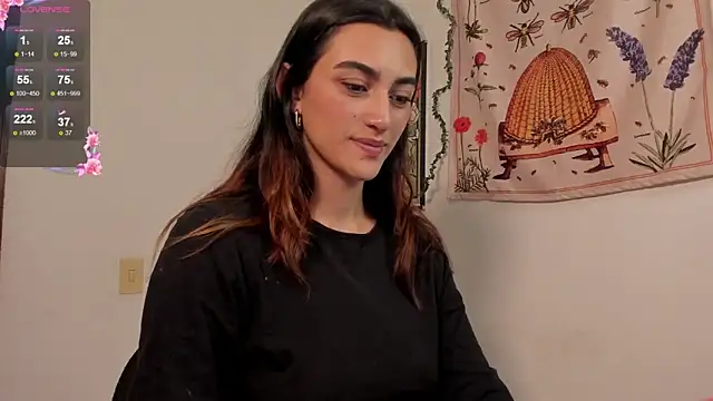 Snapshot of Gabee7_ chatting on 11/19/25, 07:47 Gabee7 online show from 11/19/25, 07:47