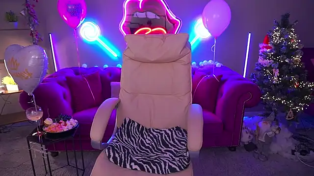 Snapshot of CandyLadyyy chatting on 01/10/26, 10:14 CandyLadyyy online show from 01/10/26, 10:14