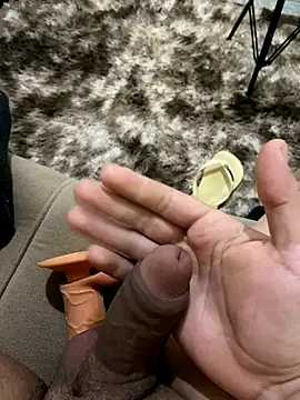 Snapshot of Marcelo1998Go chatting on 11/03/25, 04:08 Marcelo1998Go online show from 11/03/25, 04:08