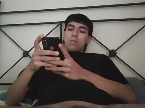 guarrillo21 online show from 10/05/25, 04:05