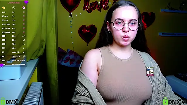 Snapshot of Lilysweet13 chatting on 02/08/26, 06:00 Lilysweet13 online show from 02/08/26, 06:00