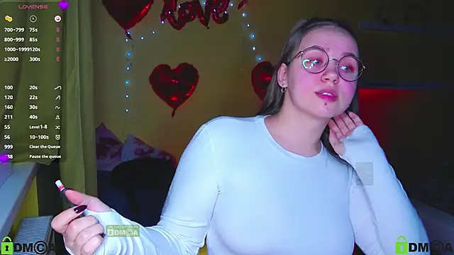 Snapshot of Lilysweet13 chatting on 02/26/26, 09:03 Lilysweet13 online show from 02/26/26, 09:03