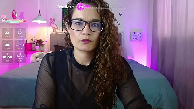 Snapshot of Rose_Thompson1 chatting on 03/25/26, 02:01 Rose Thompson1 online show from 03/25/26, 02:01