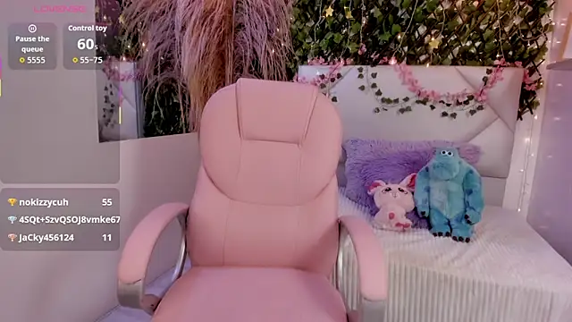 Snapshot of Abby_Piink chatting on 12/13/25, 07:53 Abby Piink online show from 12/13/25, 07:53