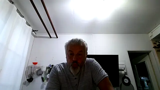 Berg Boy online show from 05/26/26, 03:46
