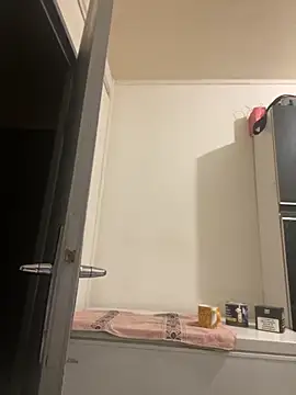 Hugo34bg online show from 11/02/25, 02:36