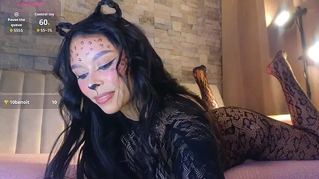 Hecate gh online show from 10/31/25, 11:06