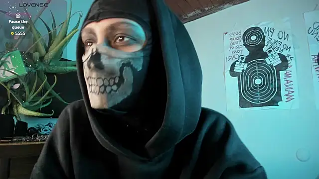 cos operator online show from 09/28/25, 06:35