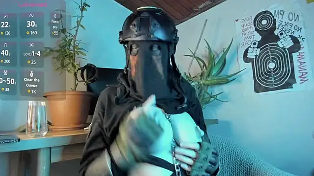 cos operator online show from 10/12/25, 06:07