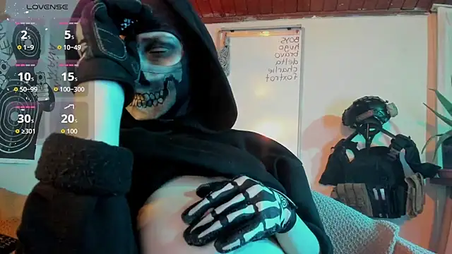 cos operator online show from 11/25/25, 08:20