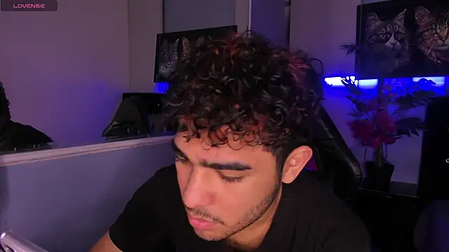 LucasCarterr  online show from 12/02/25, 04:29