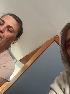 Snapshot of tttttyta chatting on 09/20/25, 05:47 tttttyta online show from 09/20/25, 05:47