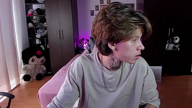 Snapshot of xIce_Boy chatting on 03/03/26, 01:50 xIce Boy online show from 03/03/26, 01:50