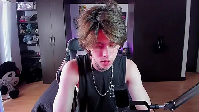 Snapshot of xIce_Boy chatting on 03/26/26, 02:22 xIce Boy online show from 03/26/26, 02:22