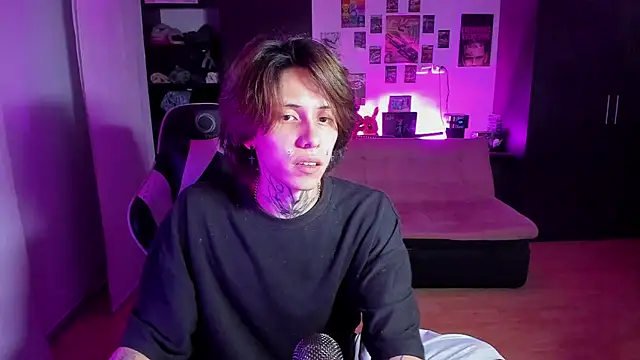 xIce Boy online show from 04/24/26, 12:57