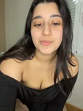 Snapshot of SashaLuss_ chatting on 03/16/26, 07:07 SashaLuss online show from 03/16/26, 07:07