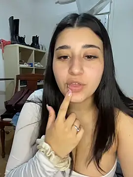 SashaLuss  online show from 06/28/26, 07:53
