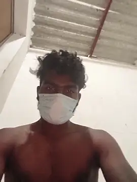 PolarFriend0 online show from 02/22/26, 08:18