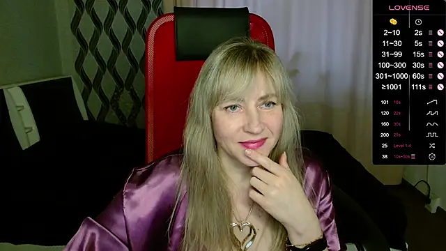 Snapshot of ganet469 chatting on 10/23/25, 02:05 ganet469 online show from 10/23/25, 02:05