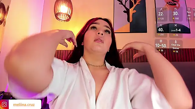 Snapshot of MelinaCruz chatting on 05/23/26, 02:28 MelinaCruz online show from 05/23/26, 02:28