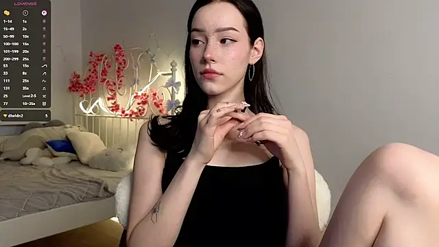 glamourr online show from 02/13/26, 09:16