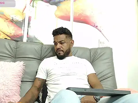 BladeFoxxx1 online show from 10/07/25, 12:13