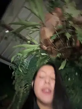 dany lu online show from 12/01/25, 11:21