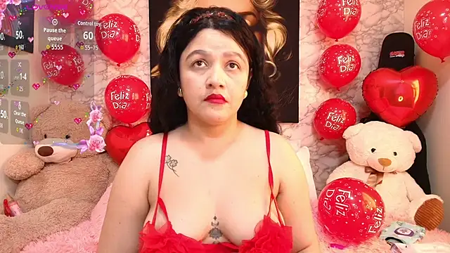 nataliaesmith 24 online show from 02/11/26, 06:57