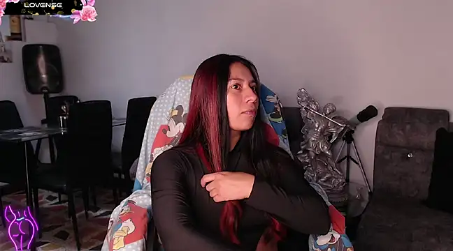 yes0225 online show from 03/18/25, 01:42