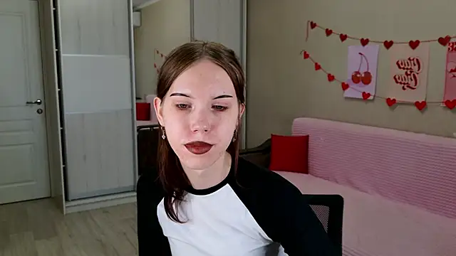 Snapshot of Pussy_Without_pussy chatting on 03/21/25, 05:00 Pussy Without pussy online show from 03/21/25, 05:00