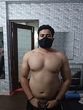 sumitsharma72 online show from 05/27/26, 08:06