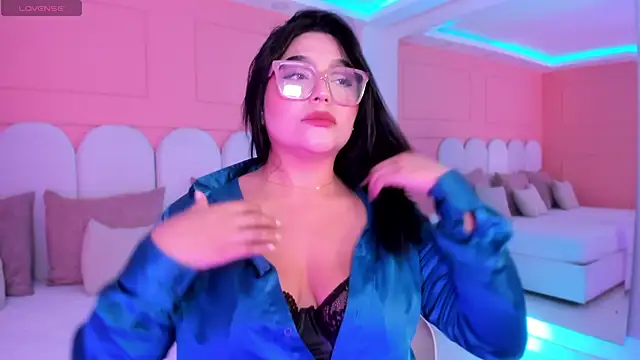 eva sainnt online show from 02/28/26, 04:24