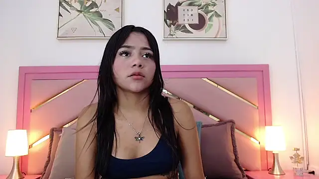 Snapshot of Zaira_Angel chatting on 03/16/25, 08:11 Zaira Angel online show from 03/16/25, 08:11
