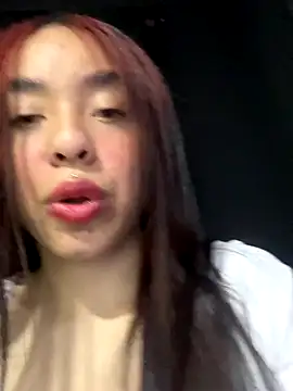 Tracy KS online show from 11/30/25, 03:54