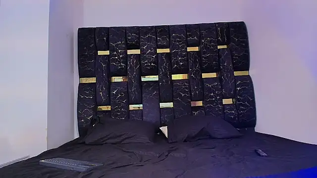 chris blake   online show from 11/19/25, 06:08