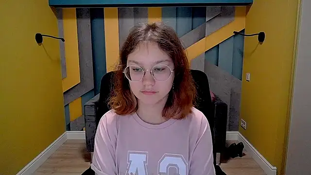 AngelinaLow online show from 03/16/25, 09:38