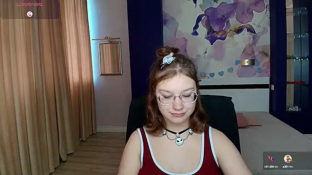 AngelinaLow online show from 10/16/25, 11:33