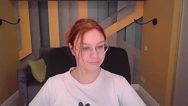 AngelinaLow online show from 03/16/26, 12:31