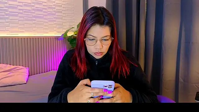 TiffanyWalk online show from 10/27/25, 11:47