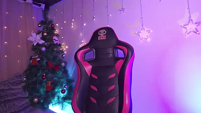 Madison Mayer online show from 11/25/25, 12:38