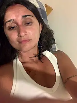 luci brecman online show from 02/01/26, 12:09