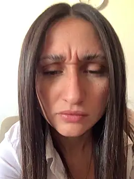 luci brecman online show from 04/26/26, 05:32