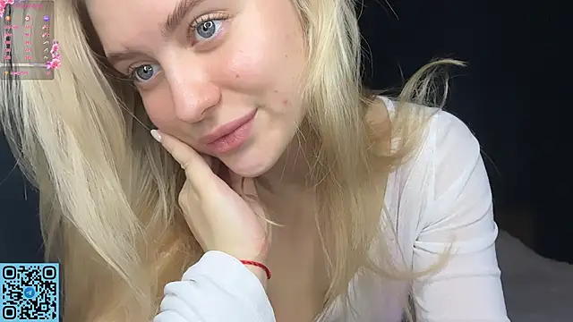 RadiantBliss online show from 10/29/25, 09:05