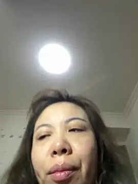 aa520uv online show from 05/01/26, 01:43