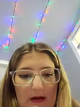 eyesthatsparkle22 online show from 09/18/25, 07:49
